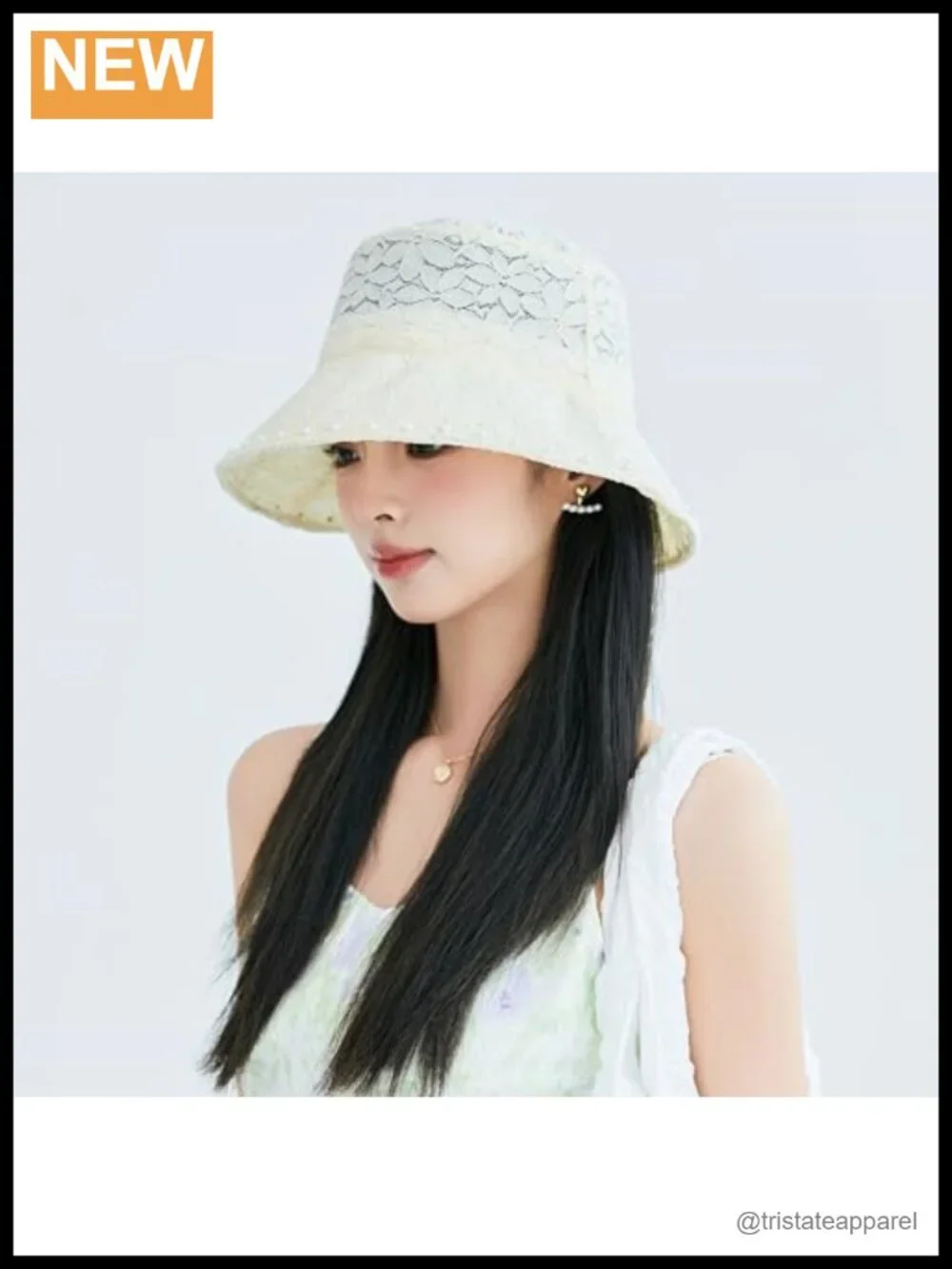 Elegant Lace Bucket Hat with Wide Brim, Sun Protection & UV Shade for Beach